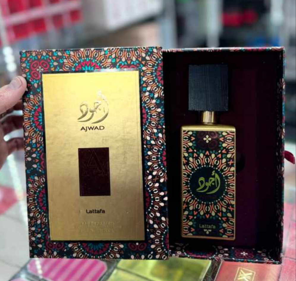 PERFUME AJWAD LATTAFA